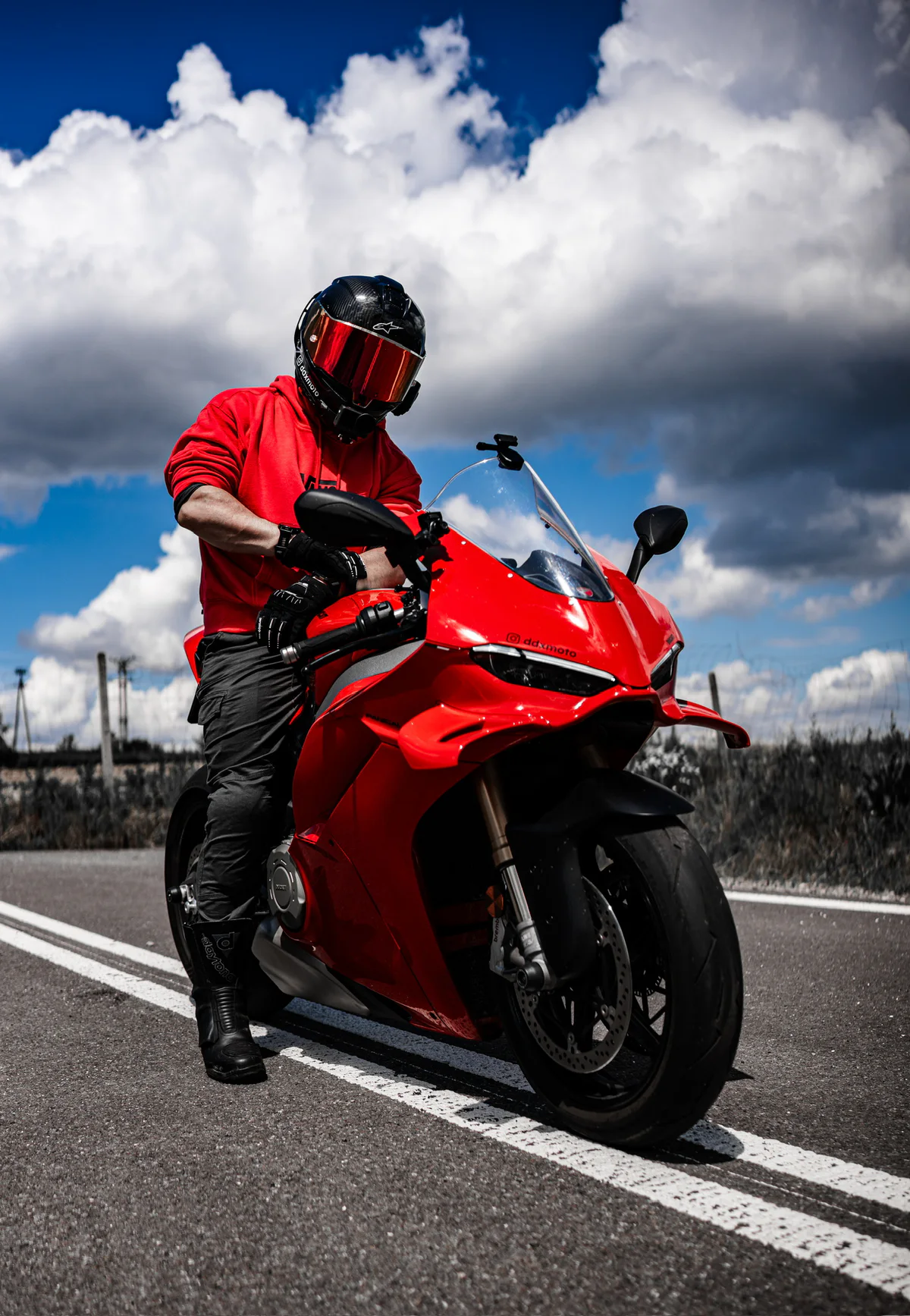 DDXMoto and a red Ducati Panigale